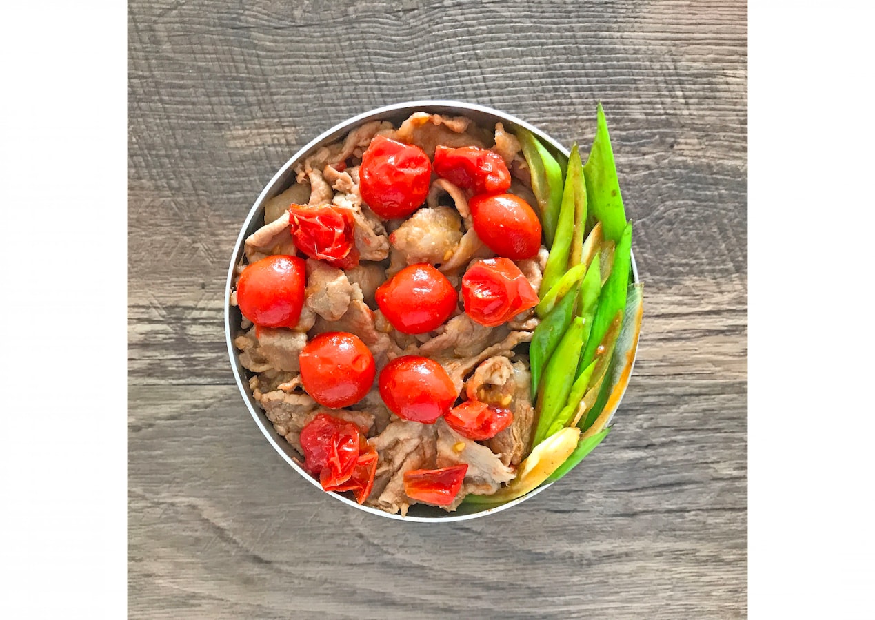 めんつゆで作るトマト入り生姜焼き弁当 10分で簡単 男心をつかむモテレシピ All About