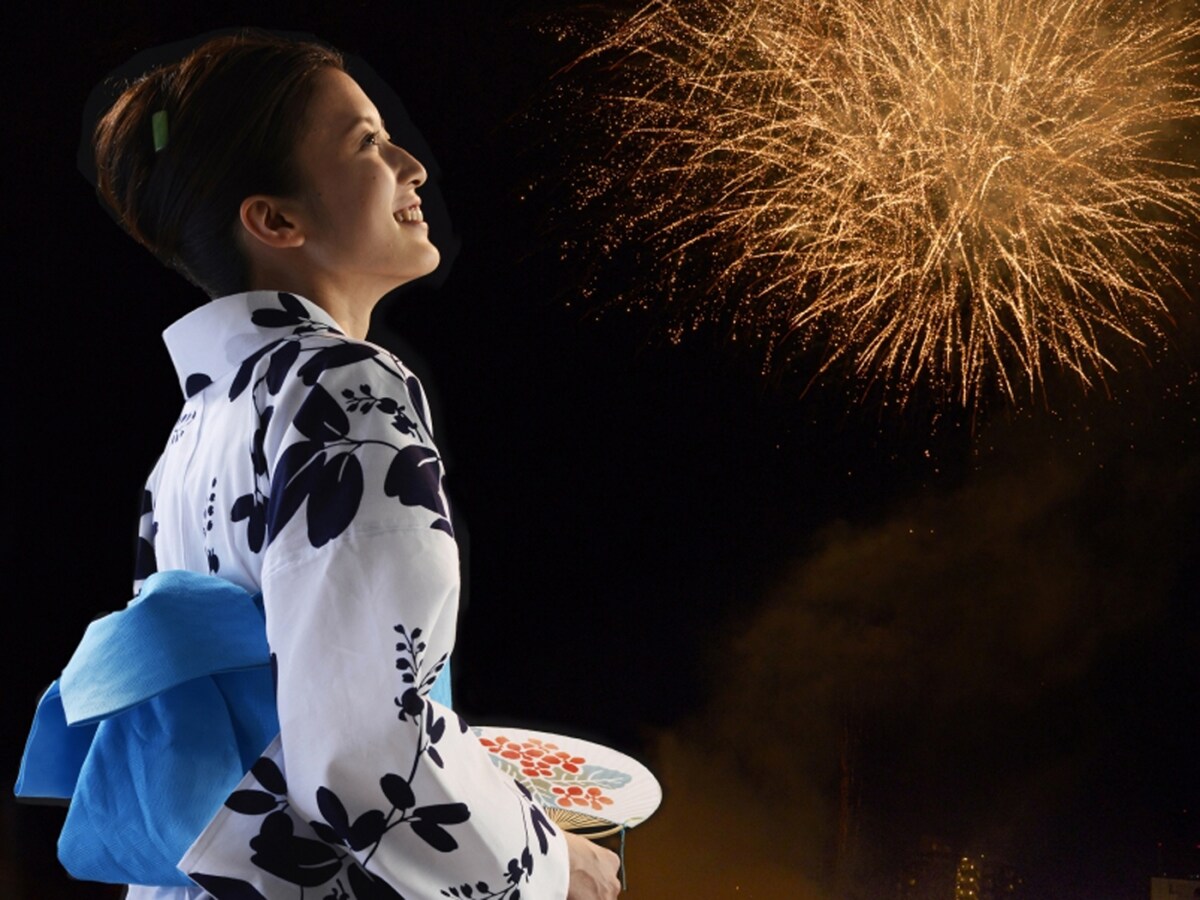白地の大柄浴衣」が2017年のブーム。その理由は？ [浴衣・着付け] All