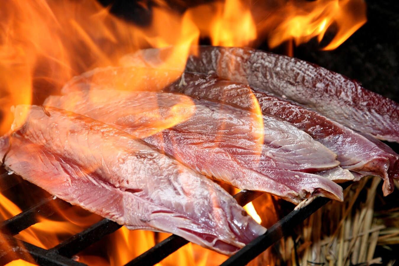 調理法でカロリーは変わる 焼く 煮る 蒸すの違い 食と健康 All About 調理法でカロリーは変わる 焼く 煮る 蒸すの違い 食と健康 All About