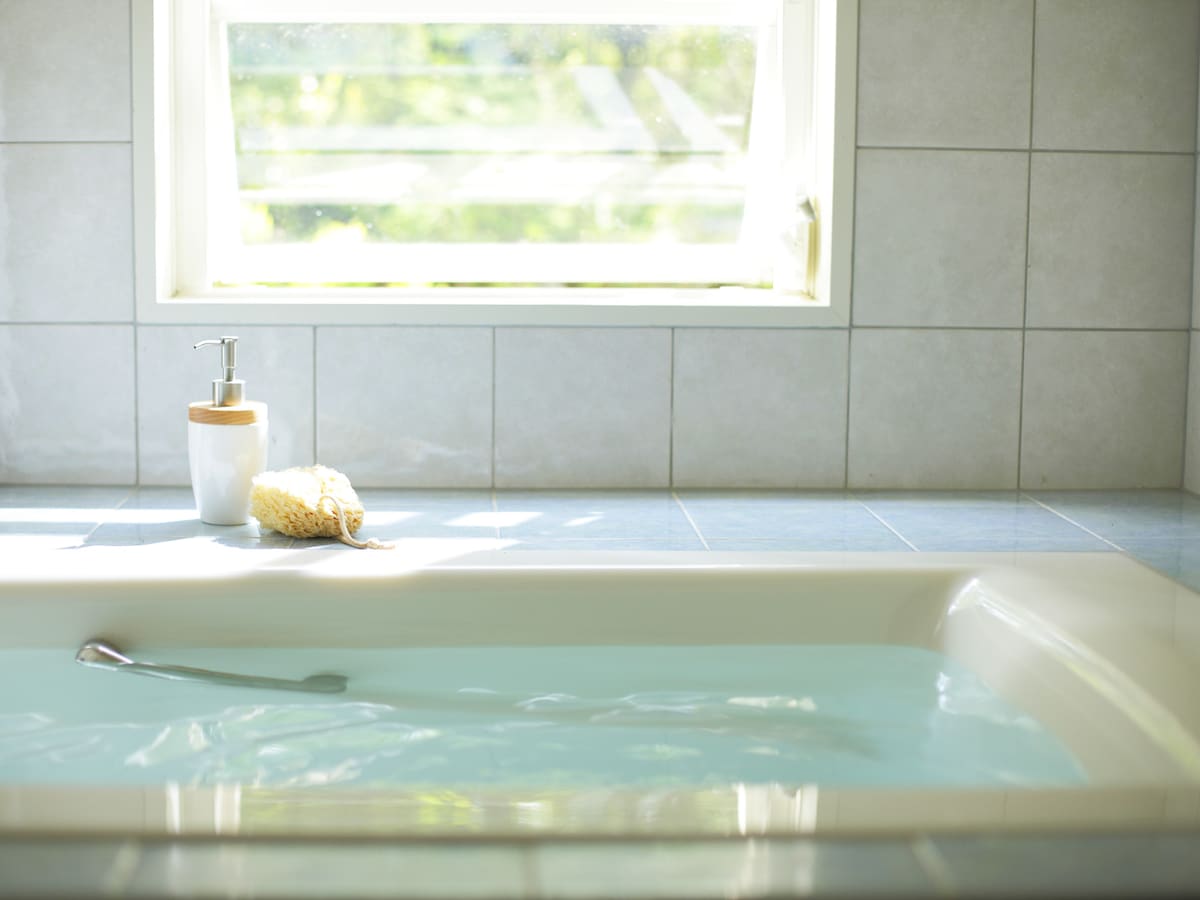 お風呂の残り湯を自動除菌 入浴や洗濯も安心な給湯器 浴室 All About