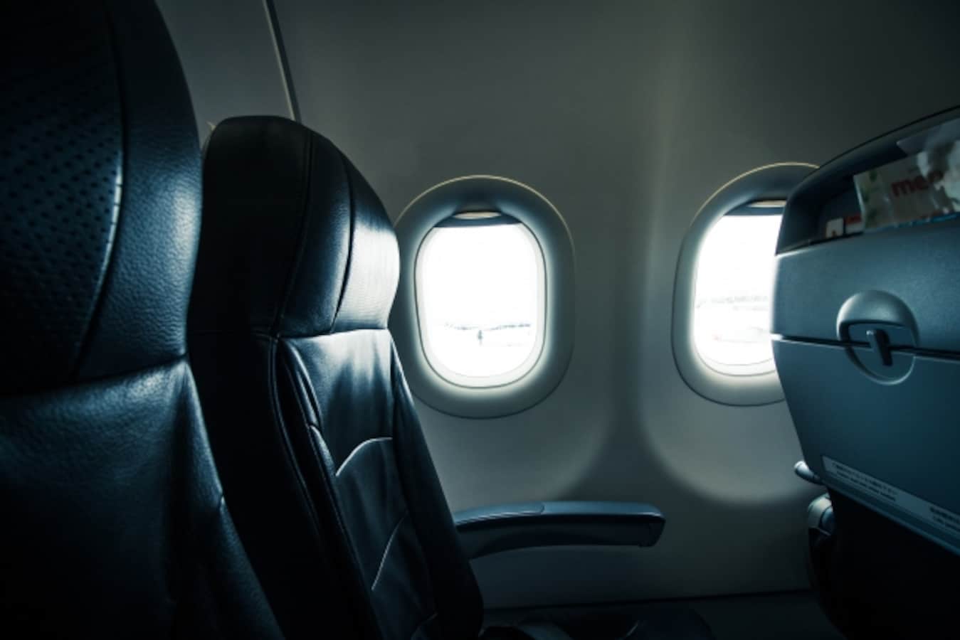 飛行機の座席選び 機体の前方と後方はどちらが快適 航空券 All About 飛行機の座席選び 機体の前方と後方はどちらが快適 航空券 All About