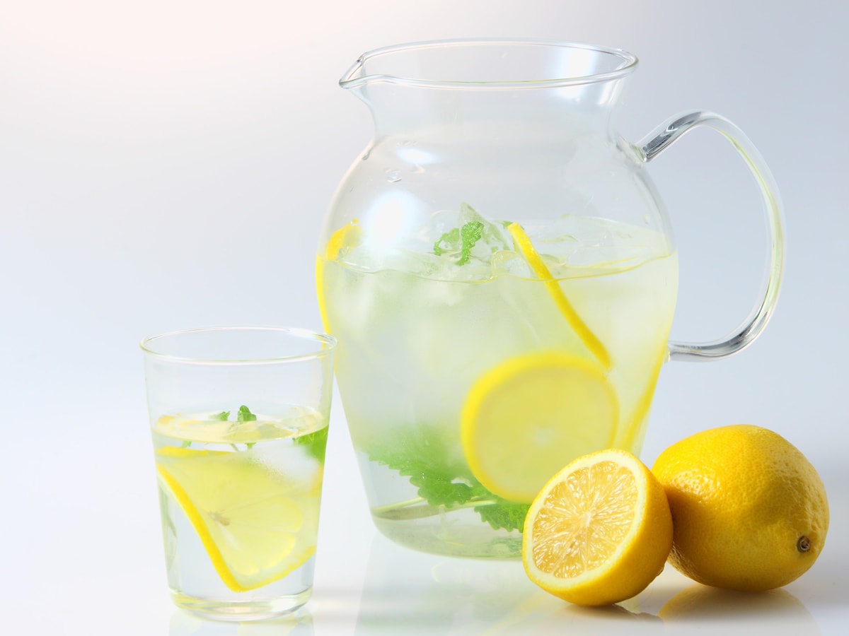レモン白湯のダイエット効果とは 40代におすすめな理由と作り方 食事ダイエット All About