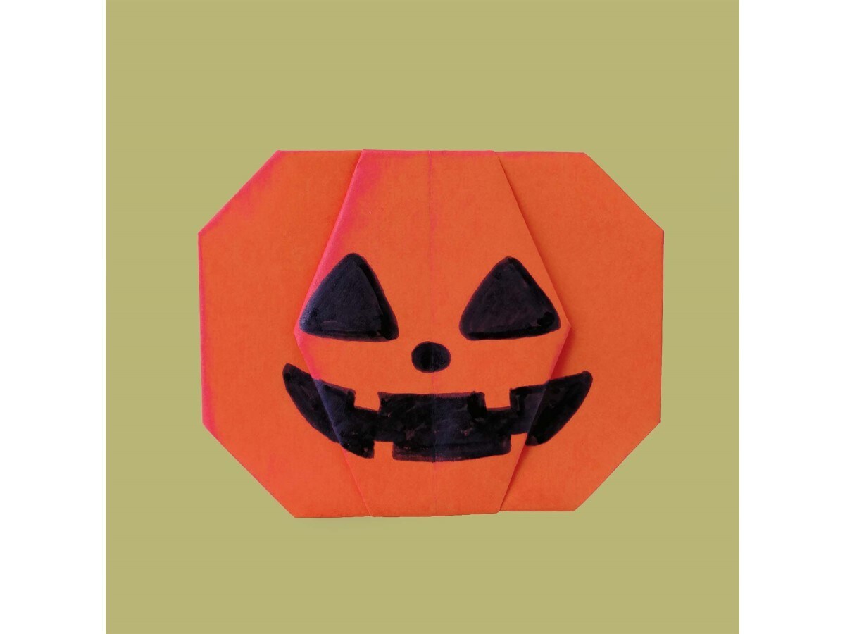 かぼちゃの折り紙の簡単な作り方 おばけやこうもりも 工作 自由研究 All About