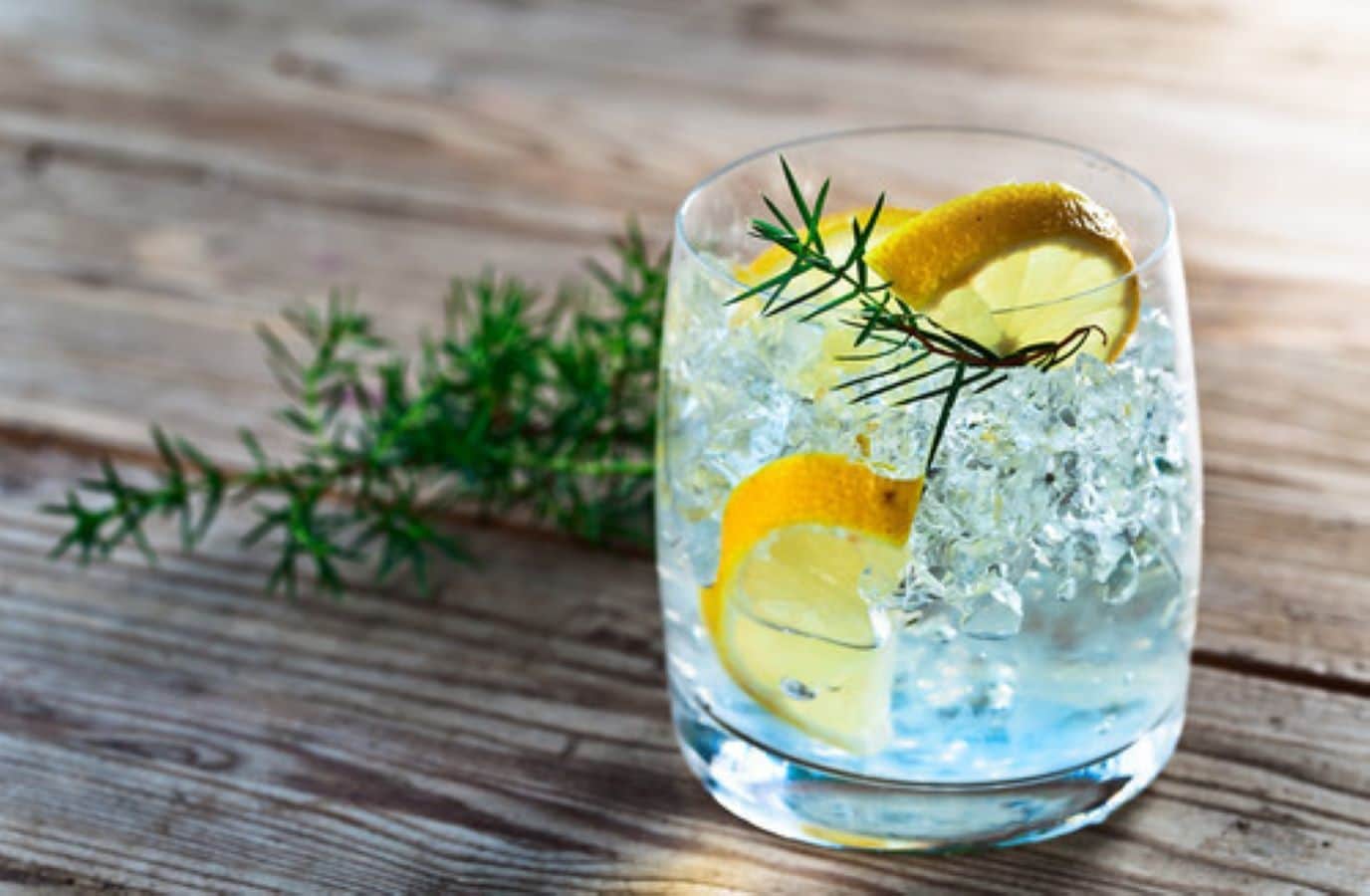 レモンサワーで太るのを回避 40代ダイエットにおすすめのお酒 食事ダイエット All About レモンサワーで太るのを回避 40代ダイエットにおすすめのお酒 食事ダイエット All About