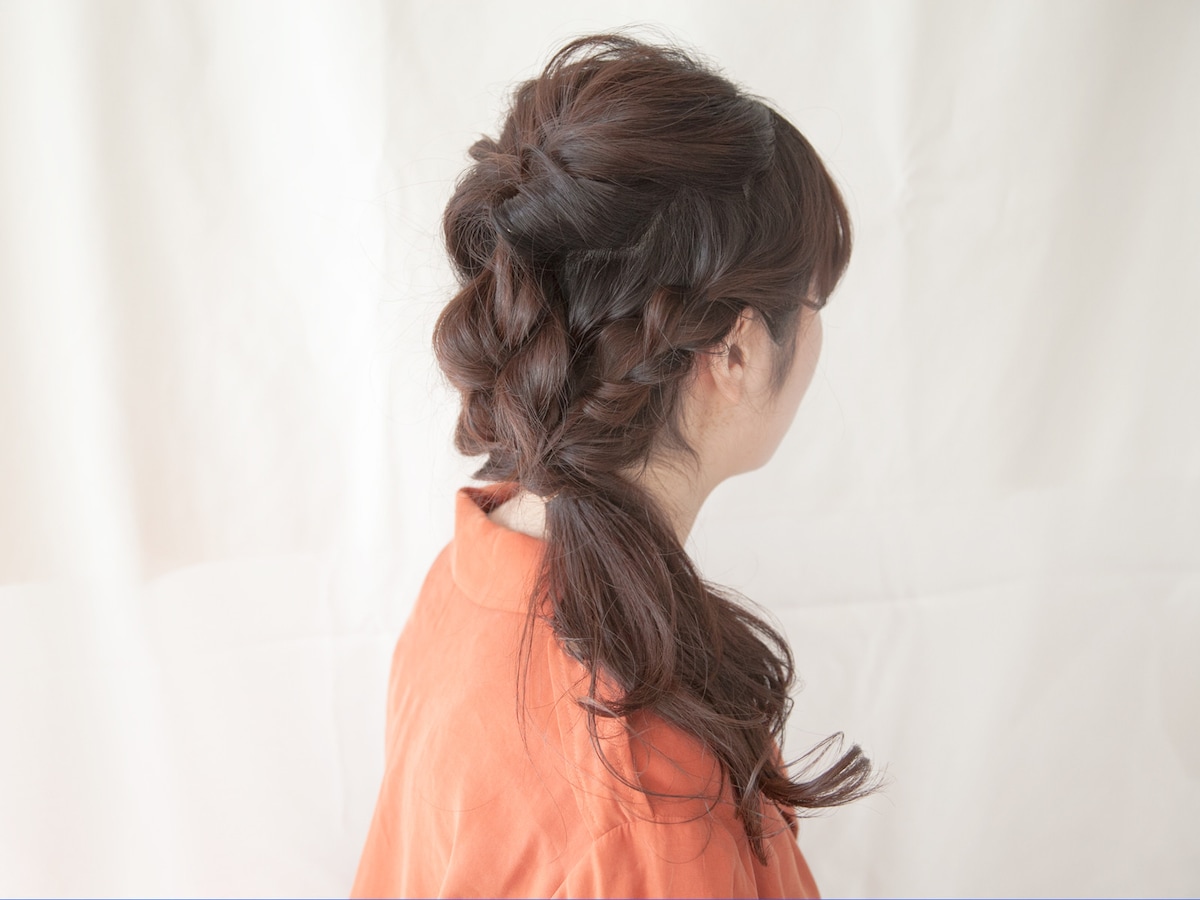 編み込みできなくてもok三つ編みとくるりんぱの簡単ヘアアレンジ ヘア