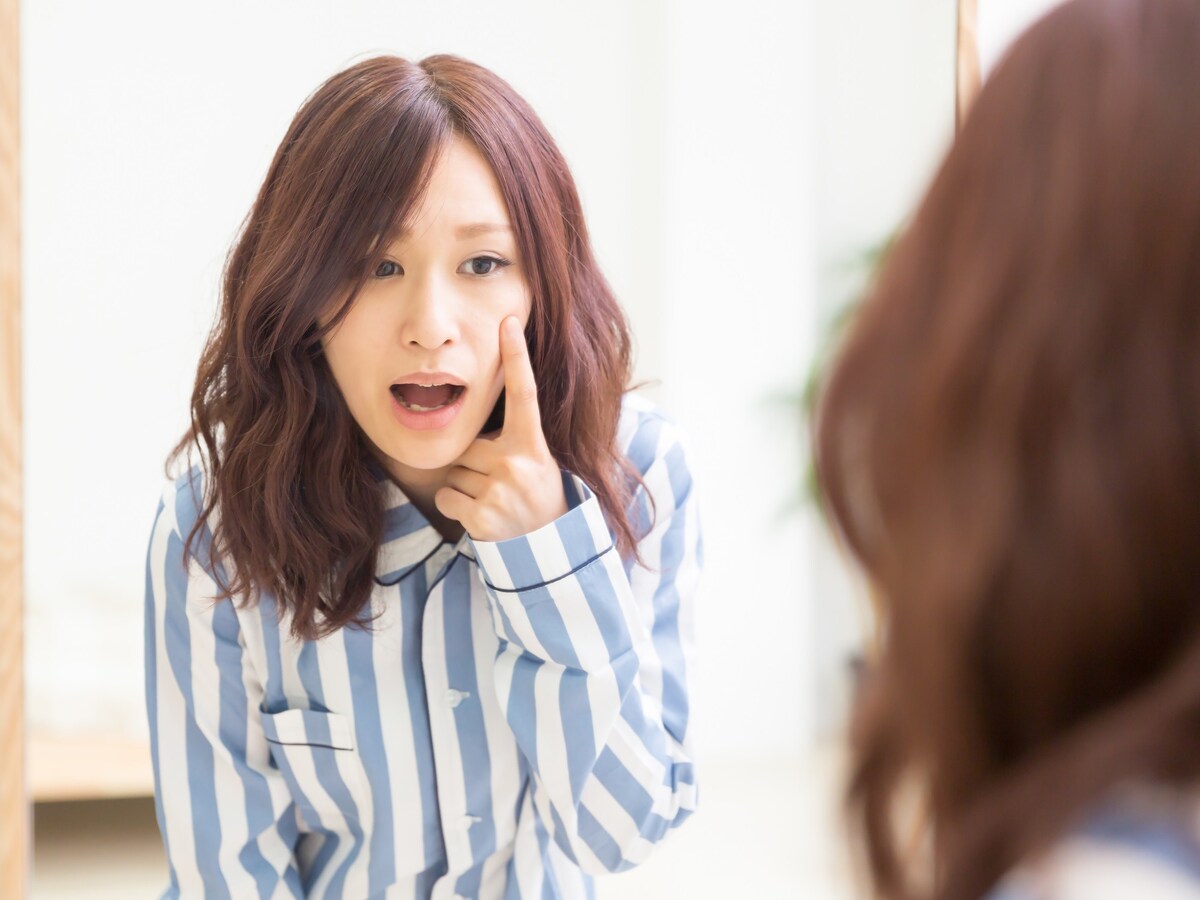 寝不足で老け見え シミ シワ増加を止める睡眠習慣 睡眠 All About 寝不足で老け見え シミ シワ増加を止める睡眠習慣 睡眠 All About