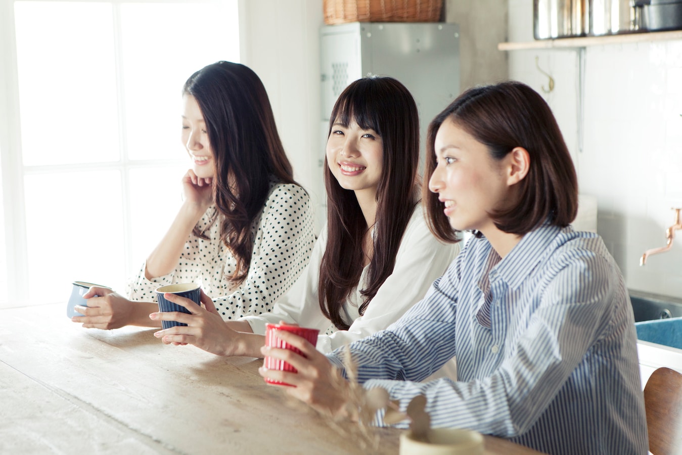 みんなに合わせて の同調圧力が辛い グループ内の付き合い方 かわし方 人間関係 all about