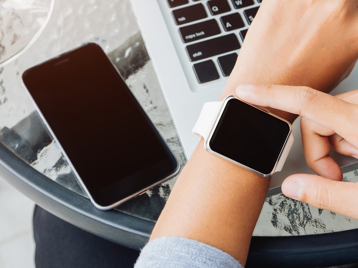  Apple、iPhone 13モデルのApple Watchロック解除バグを修正したiOS 15.0.1をリリース