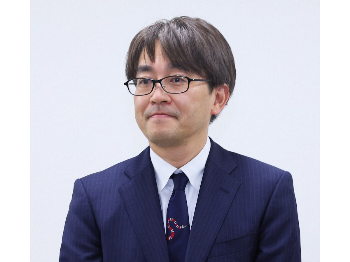 将棋の神」対決！ 羽生善治九段がタイトル100期をかけて藤井聡太五冠に