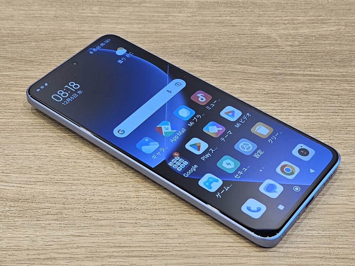 わずか19分でフル充電！ハイエンドながら低価格なスマートフォン
