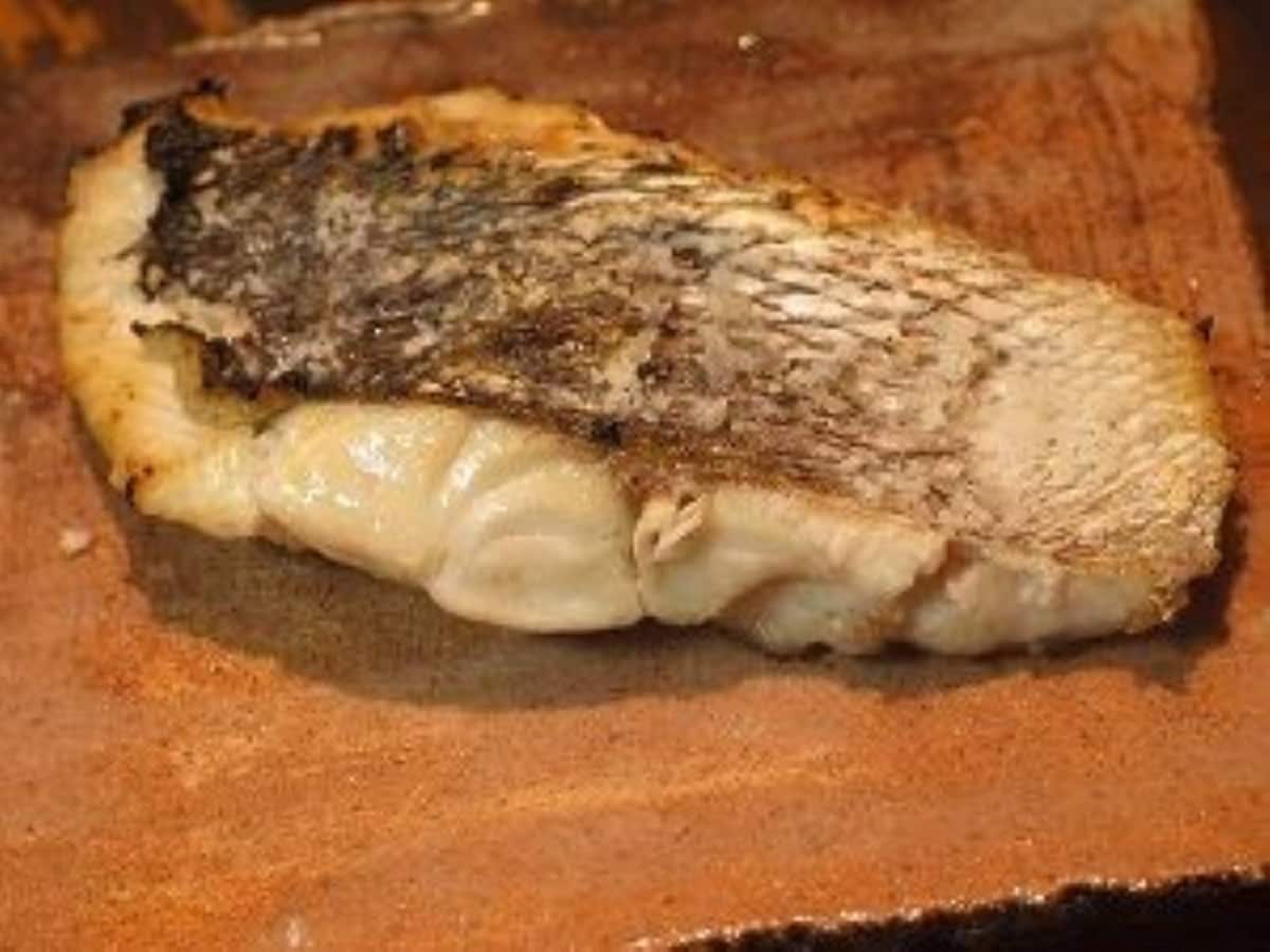 鯛の塩焼きの作り方 三枚おろしや焼き方など 男の料理 All About