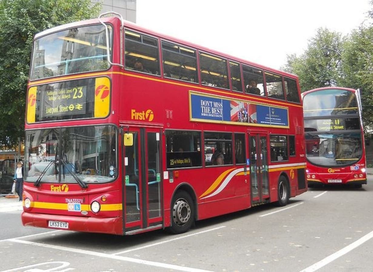 料金を英語で言うには バスの運賃 宿泊費 手数料の言い方 覚え方 トラベル英会話 All About