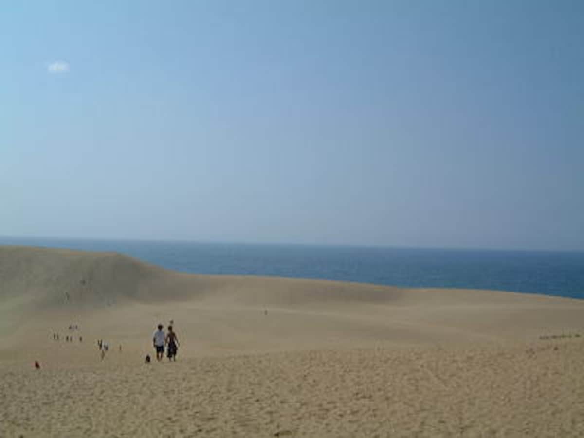 大自然の神秘 鳥取砂丘を歩こう 鳥取 名所 旧跡 All About 大自然の神秘 鳥取砂丘を歩こう 鳥取 名所 旧跡 All About