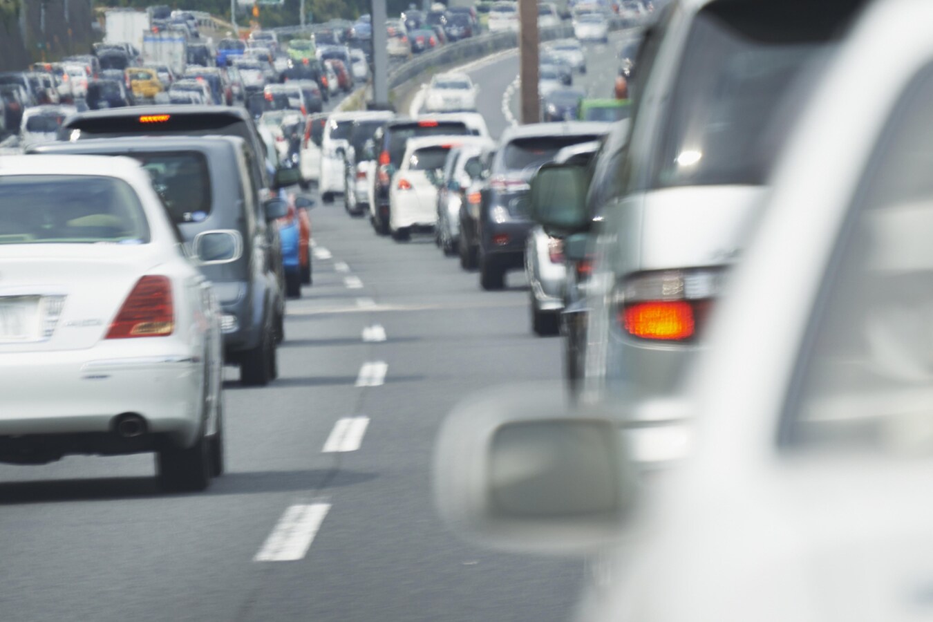 17 18年 年末年始の高速道路の渋滞ピークは All About News