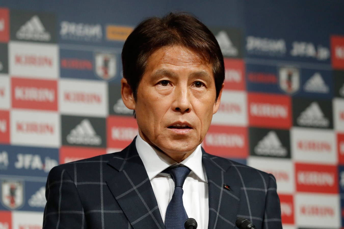 ハリルホジッチ解任 西野朗監督就任で、サッカー日本代表はこう戦う