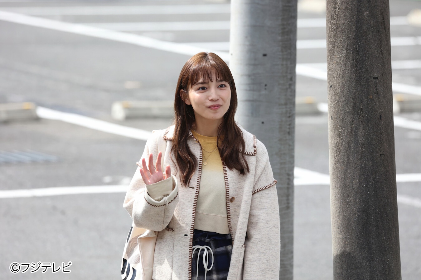 ドラマsilent 川口春奈さん着用　FREAK'S STORE アウター 豪華 完売商品ドラマ「silent」川口春奈さん着用 FREAK'S STOR