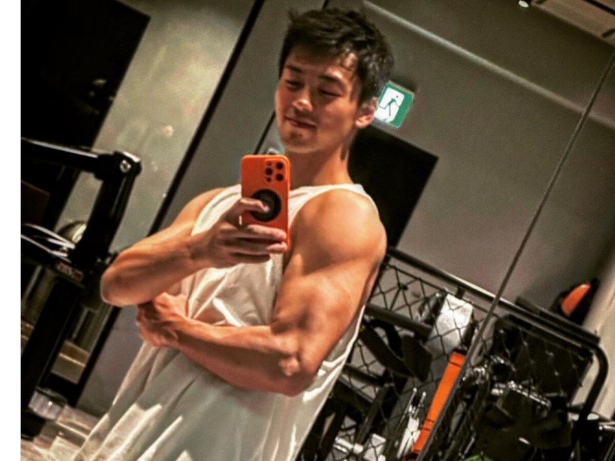 竹内涼真、ムキムキすぎる筋肉に驚きの声! 「え、こんなに筋肉あったんですか!?」「凄いマッチョ」(2/2) - All About ニュース