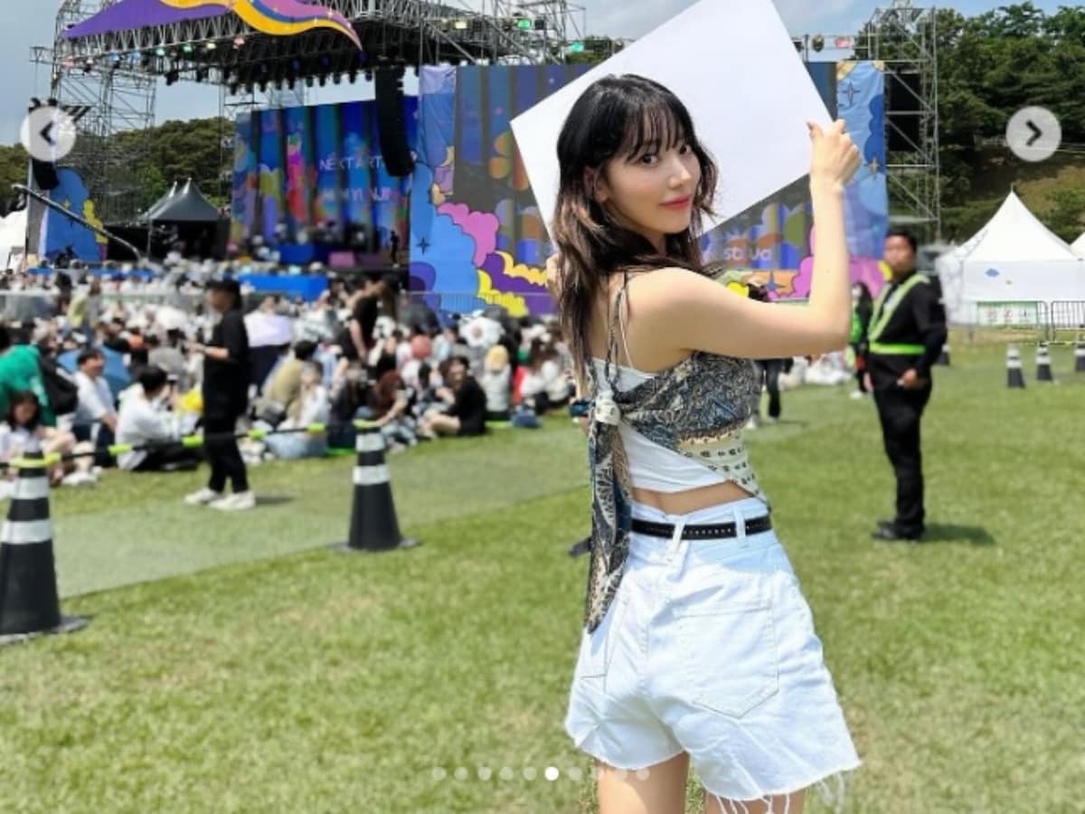 宮脇咲良、夏らしい大胆肌見せコーデ披露に称賛の声！ 「日本人の誇り