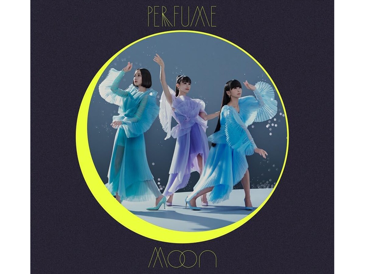 9月6日に発売予定のニューシングル『Moon』（出典：Amazon）