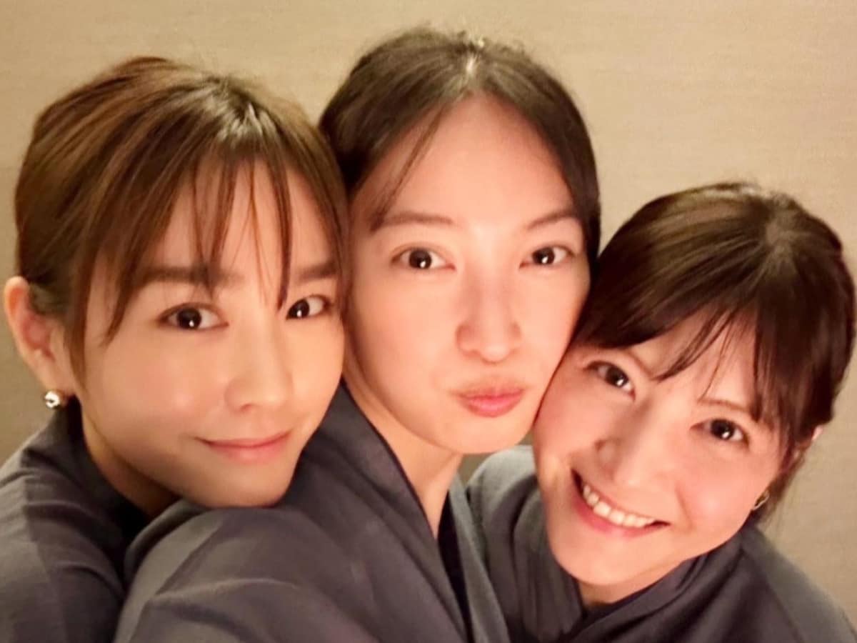 長谷部誠の妻・佐藤ありさ、桐谷美玲＆大政絢との美女スリーショット公開！ 「憧れな3人」「猫目三姉妹」 All About ニュース