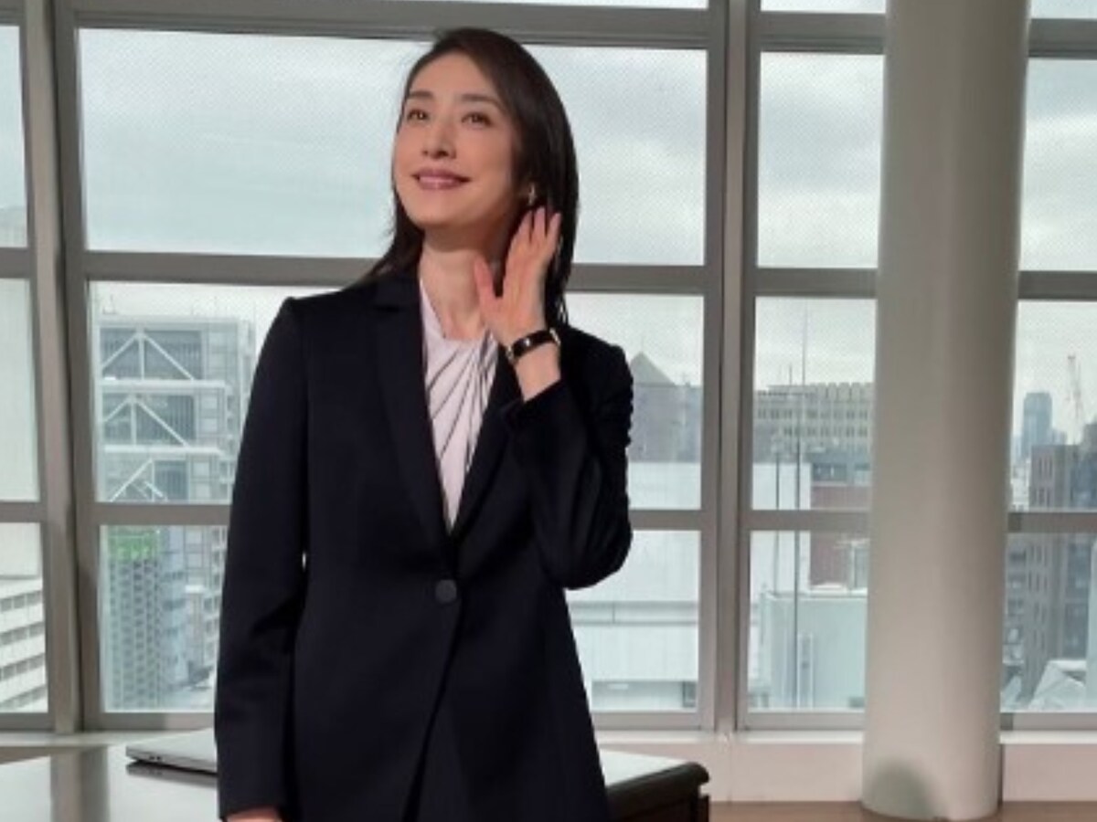 「肌がきれい」だと思う50代の女性芸能人ランキング! 2位「天海祐希」、1位は?(2/2) - All About ニュース