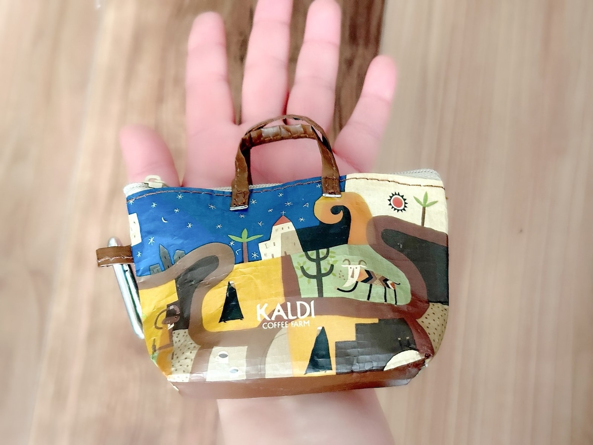 KALDIカルディカラビナ付きミニスポーツバック＆エコバック＆伝説柄ミニトート カルディ、いつものエコバッグが小さくなった「カルディ伝説柄