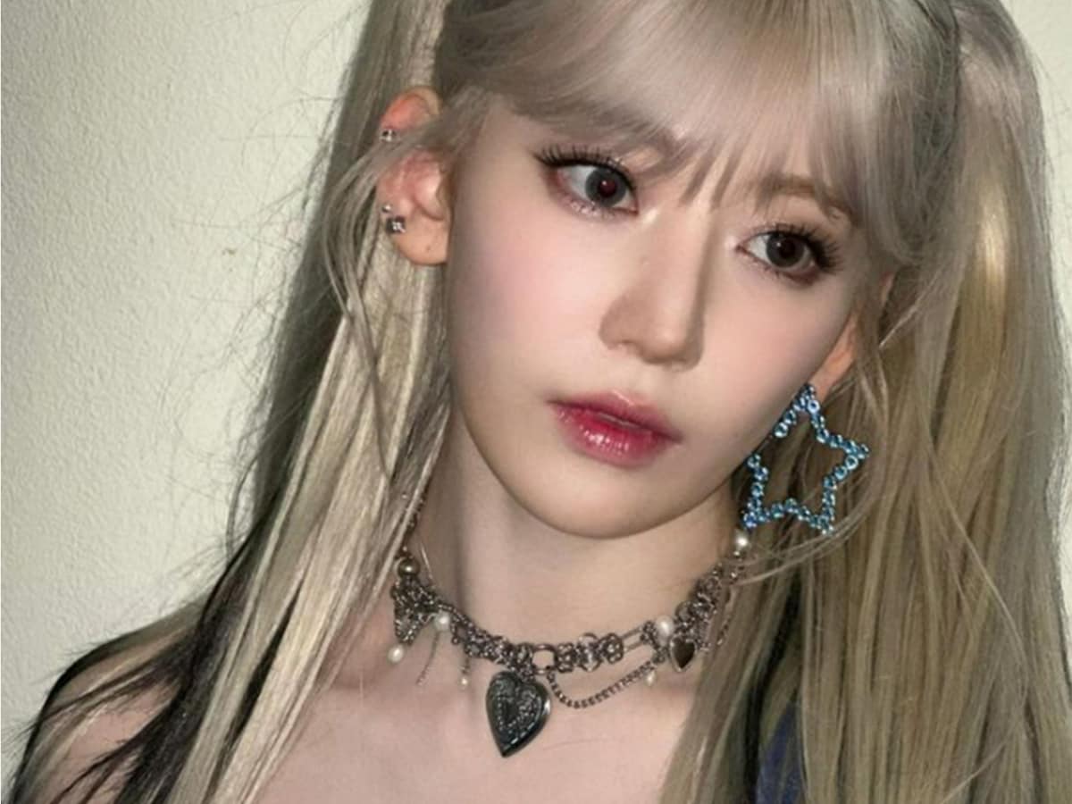 天才でしかない」宮脇咲良、自作の手編みチューブトップを着用した姿に