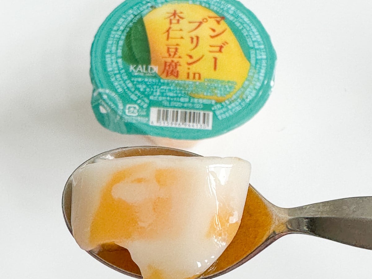 「マンゴープリン in 杏仁豆腐」