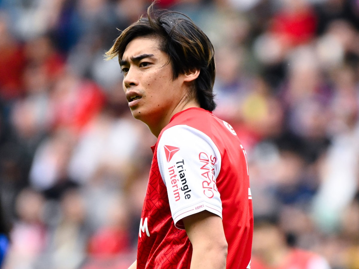 ち*中様 伊東純也　ゲンク　タグ無し　レディースM 試着のみ 669e22785e7eb.jpg