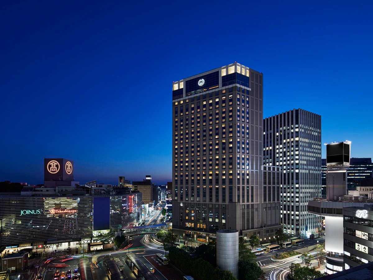 横浜ベイシェラトン ホテル＆タワーズは横浜駅から地下直結で徒歩1分の好立地