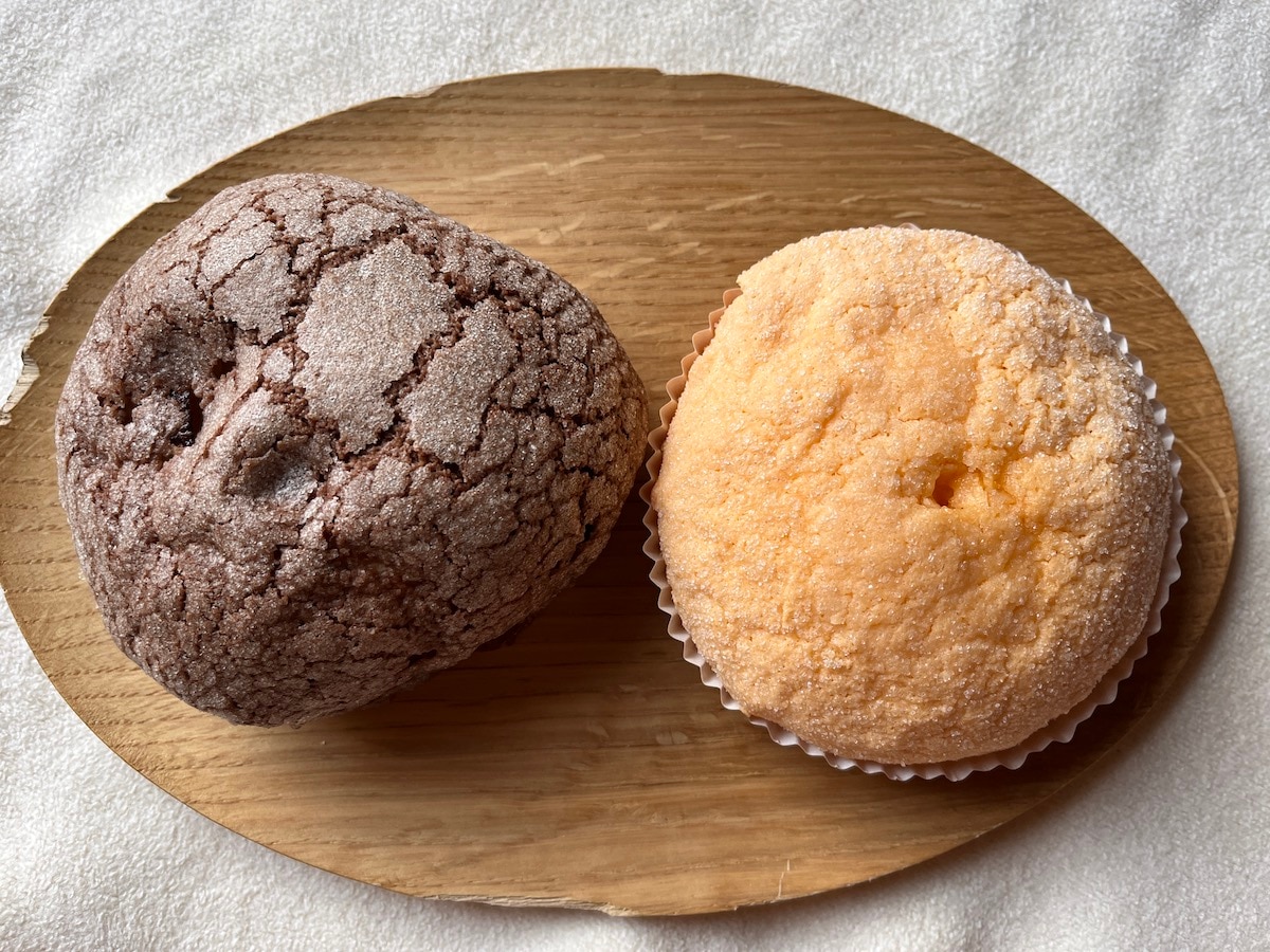 ローソンから発売になった新食感メロンパン、ぜひ食べ比べてみて！