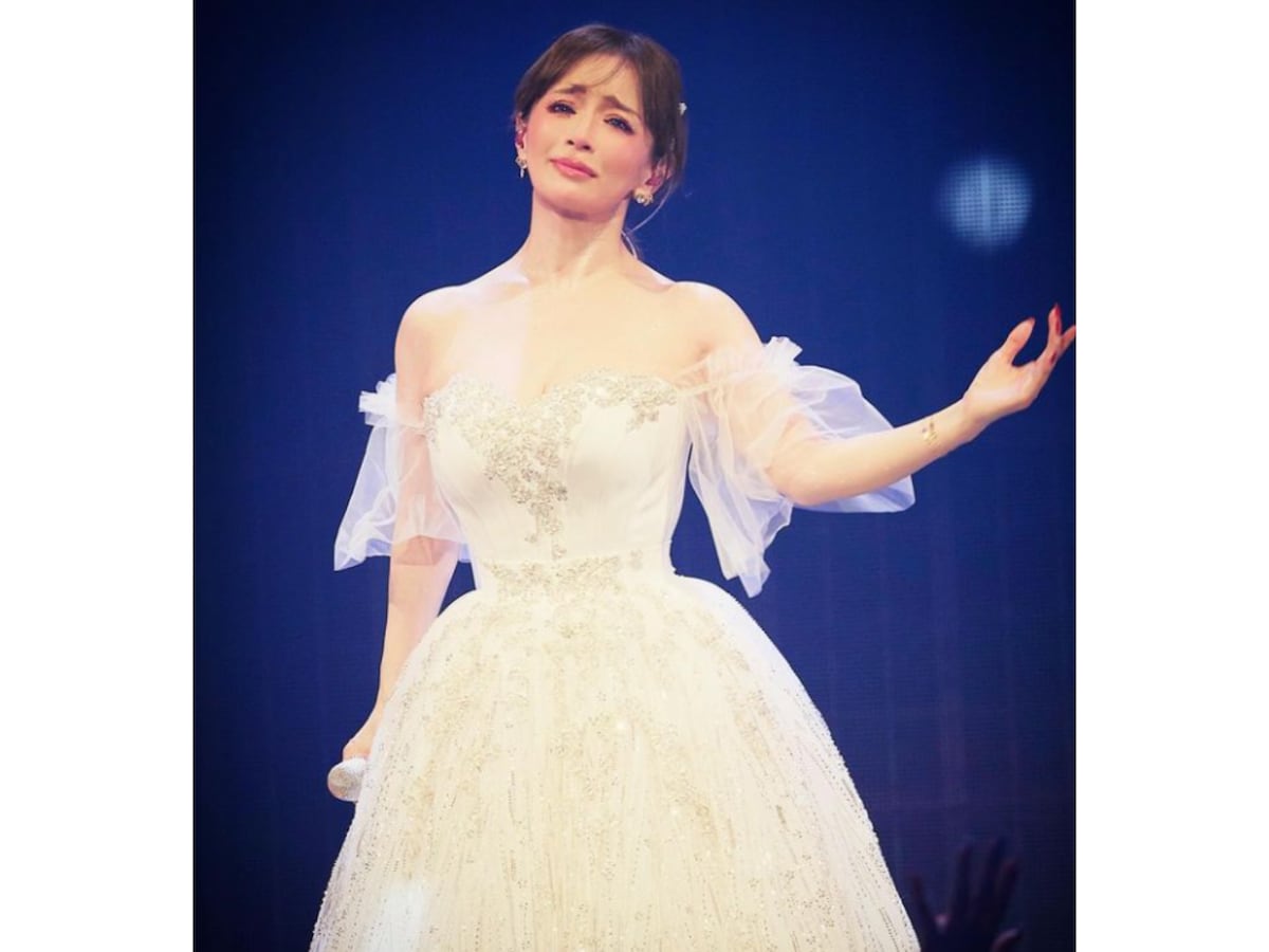 世界一美しい」浜崎あゆみ、純白ウエディングドレス姿を披露し大