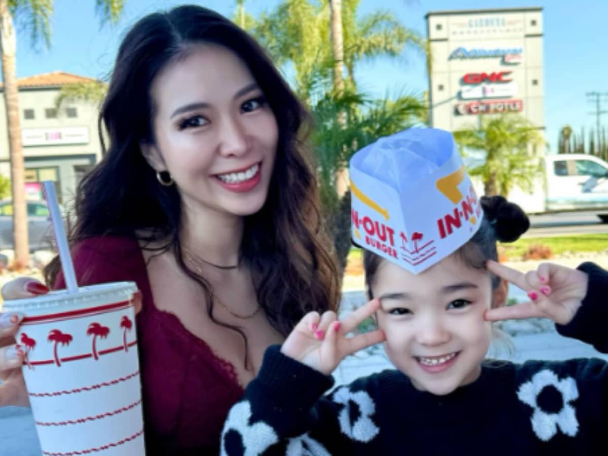 「凄くいい写真」紅蘭、ロサンゼルスで娘と2ショット公開! 「大きくなられて」「めっちゃ楽しそう」 - All About ニュース