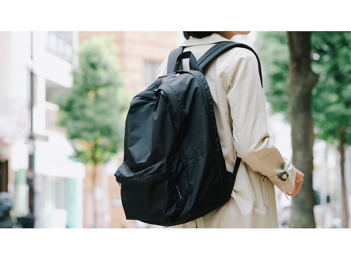 DEAN & DELUCA】大容量、なのに軽量！ うれしい機能がたっぷりなバック
