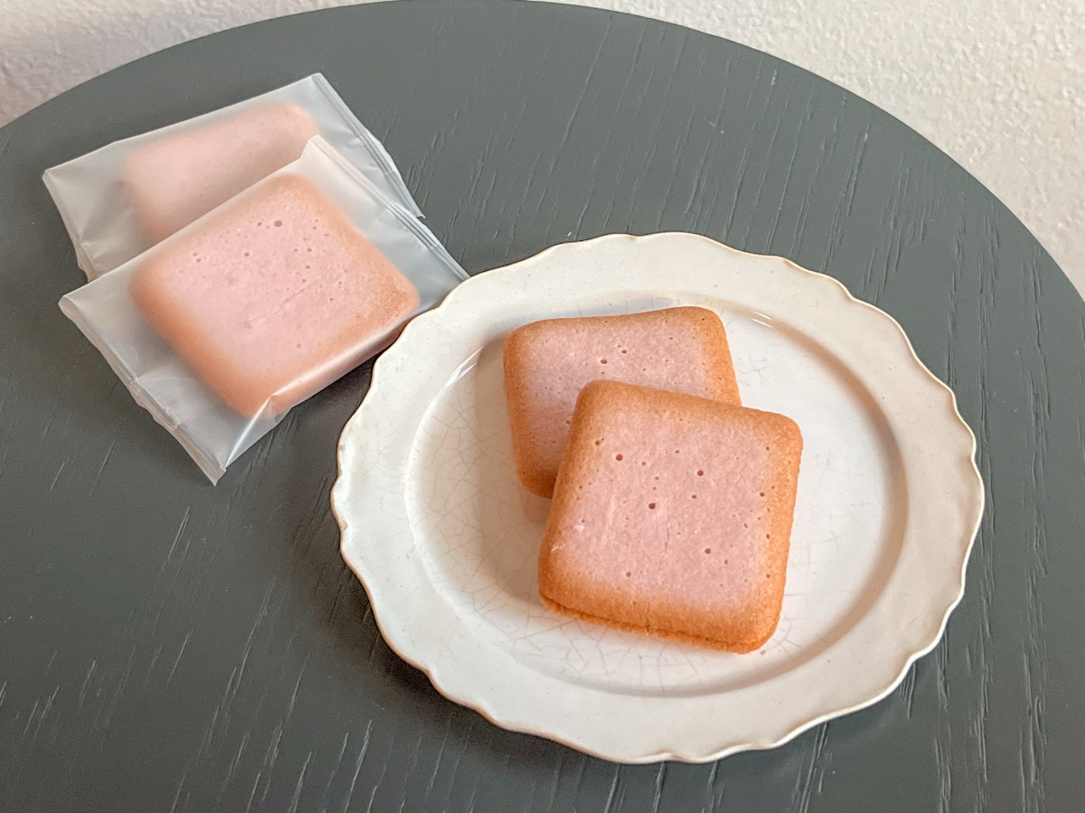 「桜のラングドシャ」（税込490円）