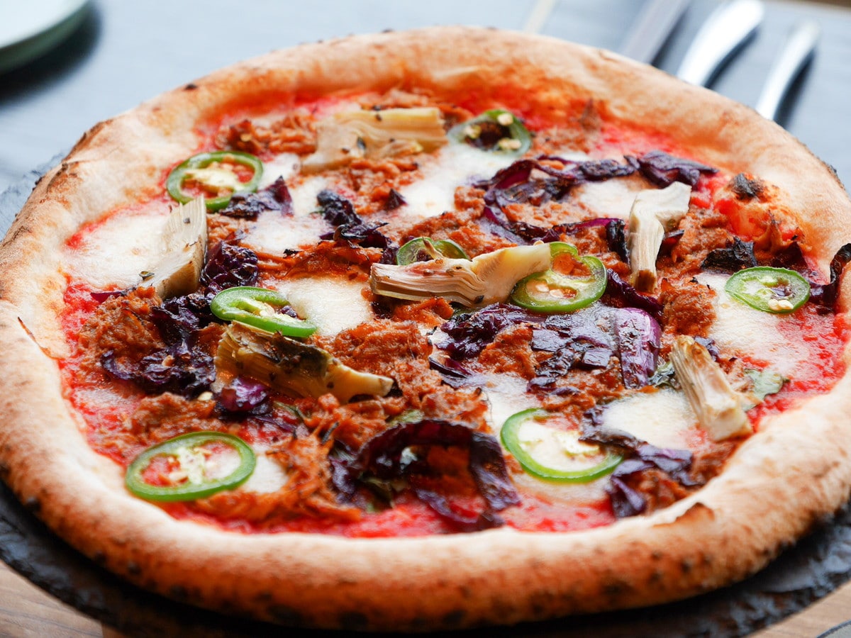 「800°DEGREES ARTISAN PIZZERIA」の神奈川県産食材を使ったスペシャルなピッツア