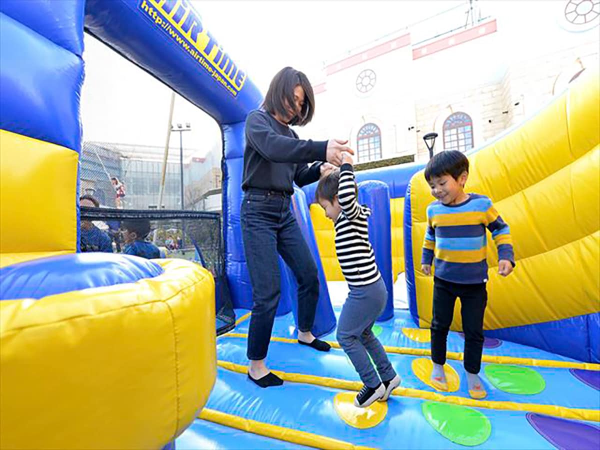 大人も子どもも飛んで跳ねて体を動かそう