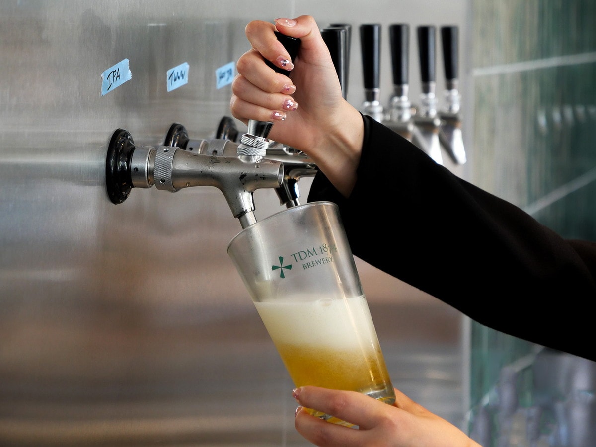 タップは全部で8つ。常時8種類のビールを提供