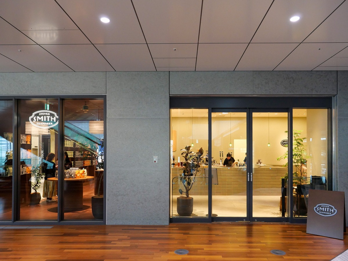ニュウマン横浜 2階にオープンした「SMITH TEAMAKER YOKOHAMA（SHOP & CAFE）」