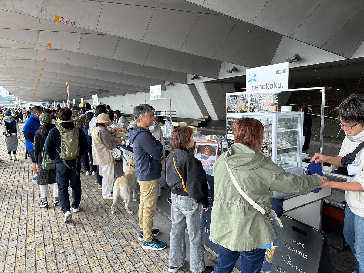 過去の物品販売の様子