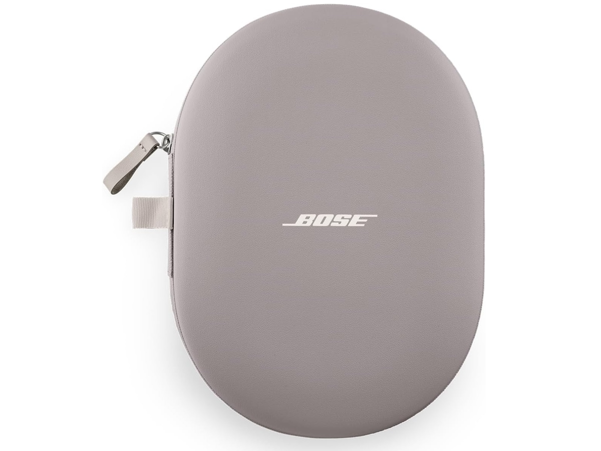 ［1日限定値下げ］ Bose ワイヤレスヘッドホン 専用ケース付き 1日限定値下げ］ Bose ワイヤレスヘッドホン 専用ケース付き