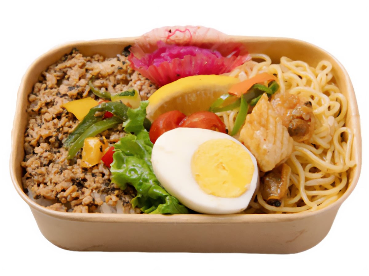 ガパオとミーゴレンが楽しめる「エスニックセット」