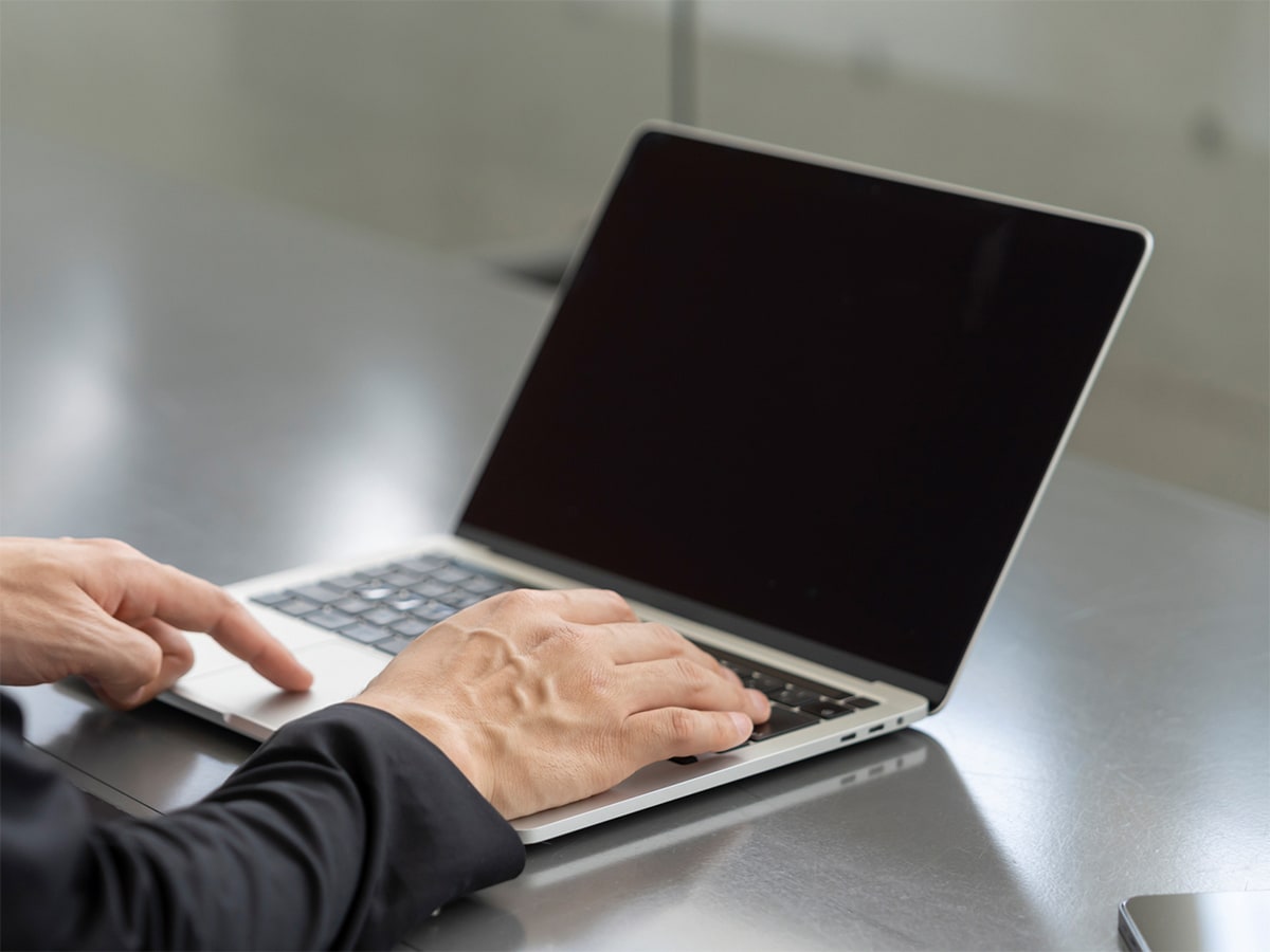 パソコンのWi-Fi、常に「オン」で問題なし？