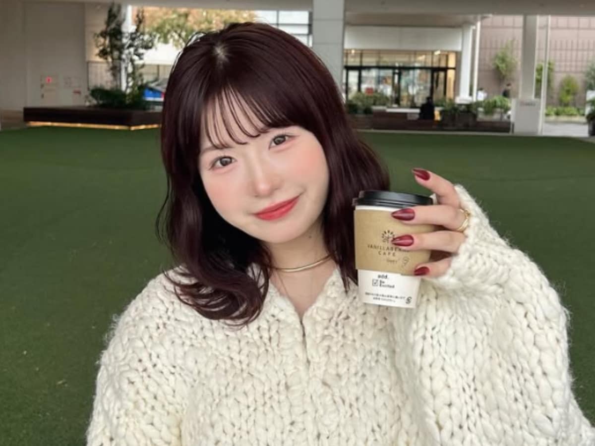 美人インフルエンサー、15キロ増告白も「全然デブじゃないくせに軽々