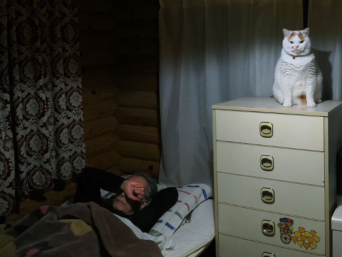 写真集『メイ先輩』より（写真・MARCO）