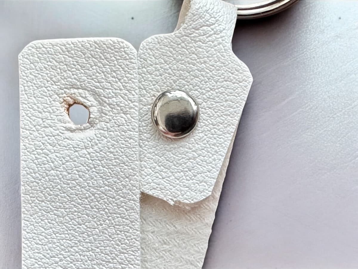 ボタン穴が小さい