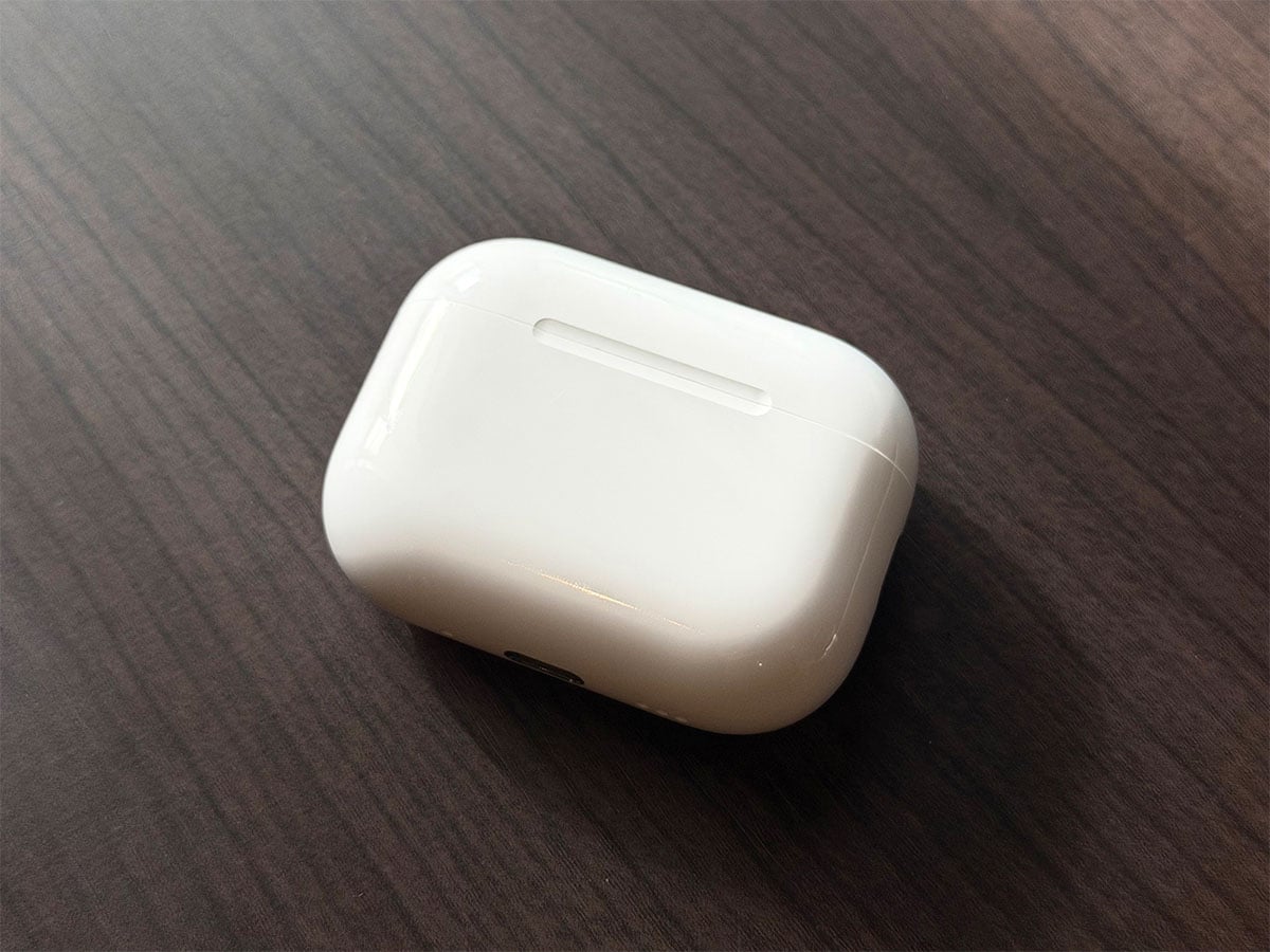 ケースのふたを閉じた様子