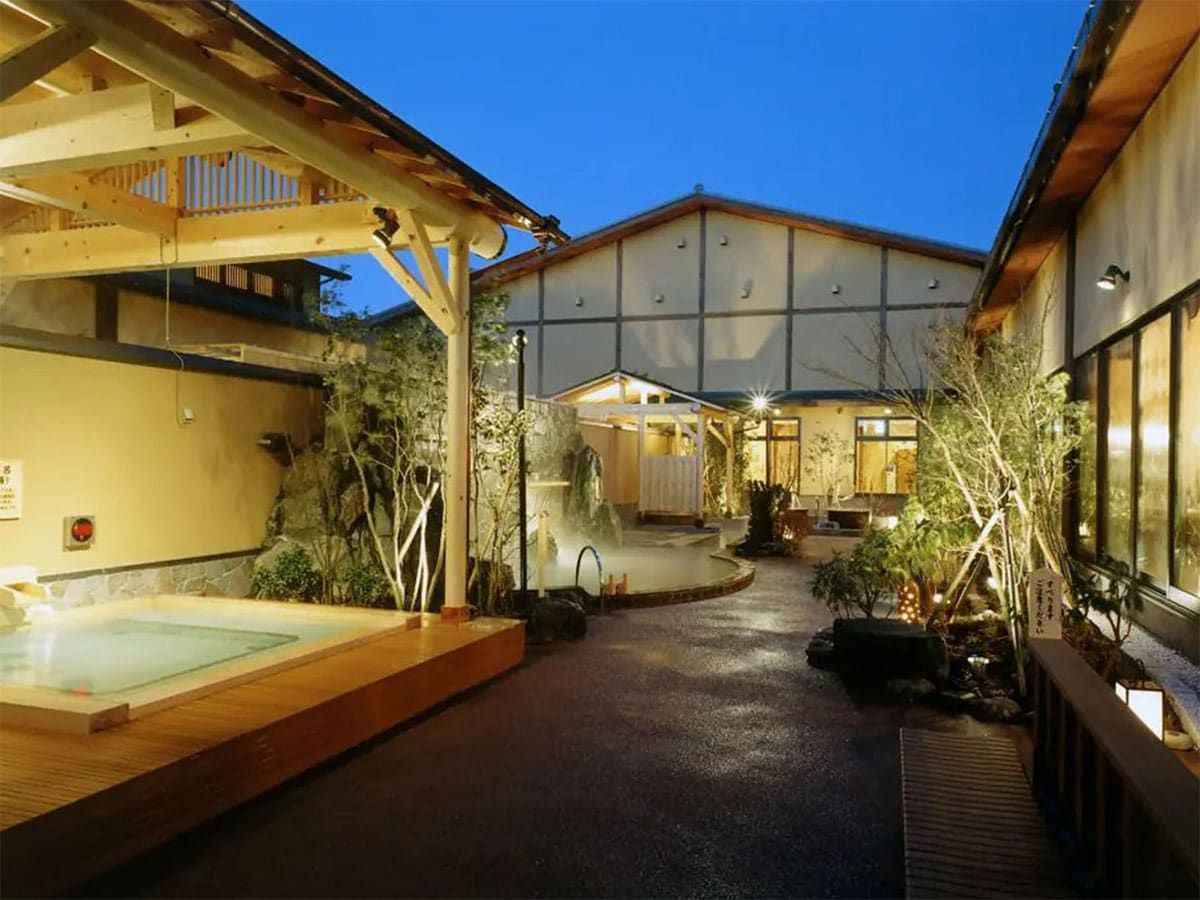 「野天風呂 湯の郷」公式Webサイトより