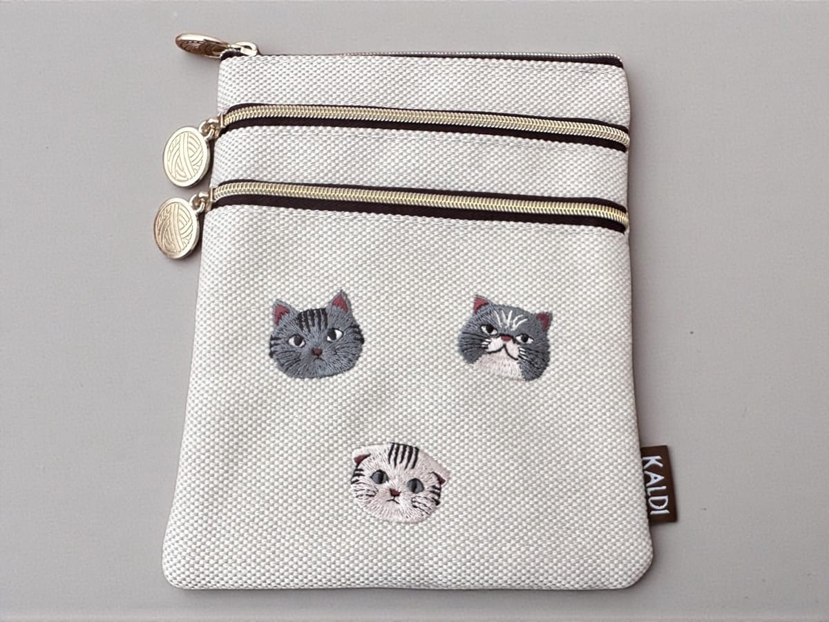 ネコの日バッグポーチ