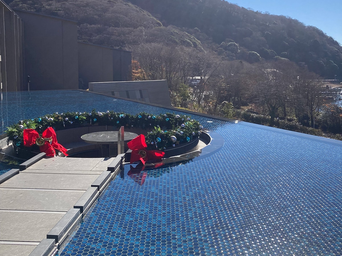 絶好のフォトスポット「水盤テラス」